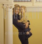 18-12-2003 Wendy van Dijk and son Sem on location in Hilversum.

[keywords]Posed, Half Length, Eyecontact, Smiling, TV presentator[/keywords]